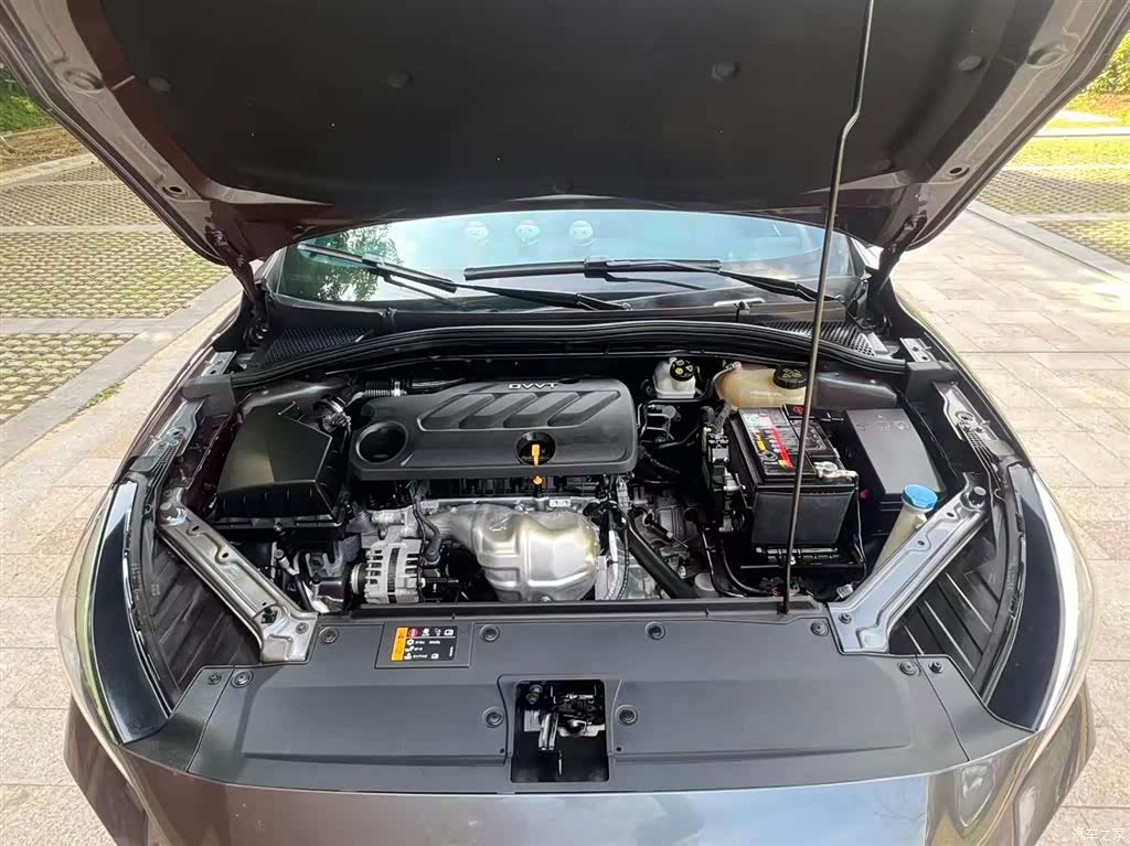 MG MG5, 2022 17