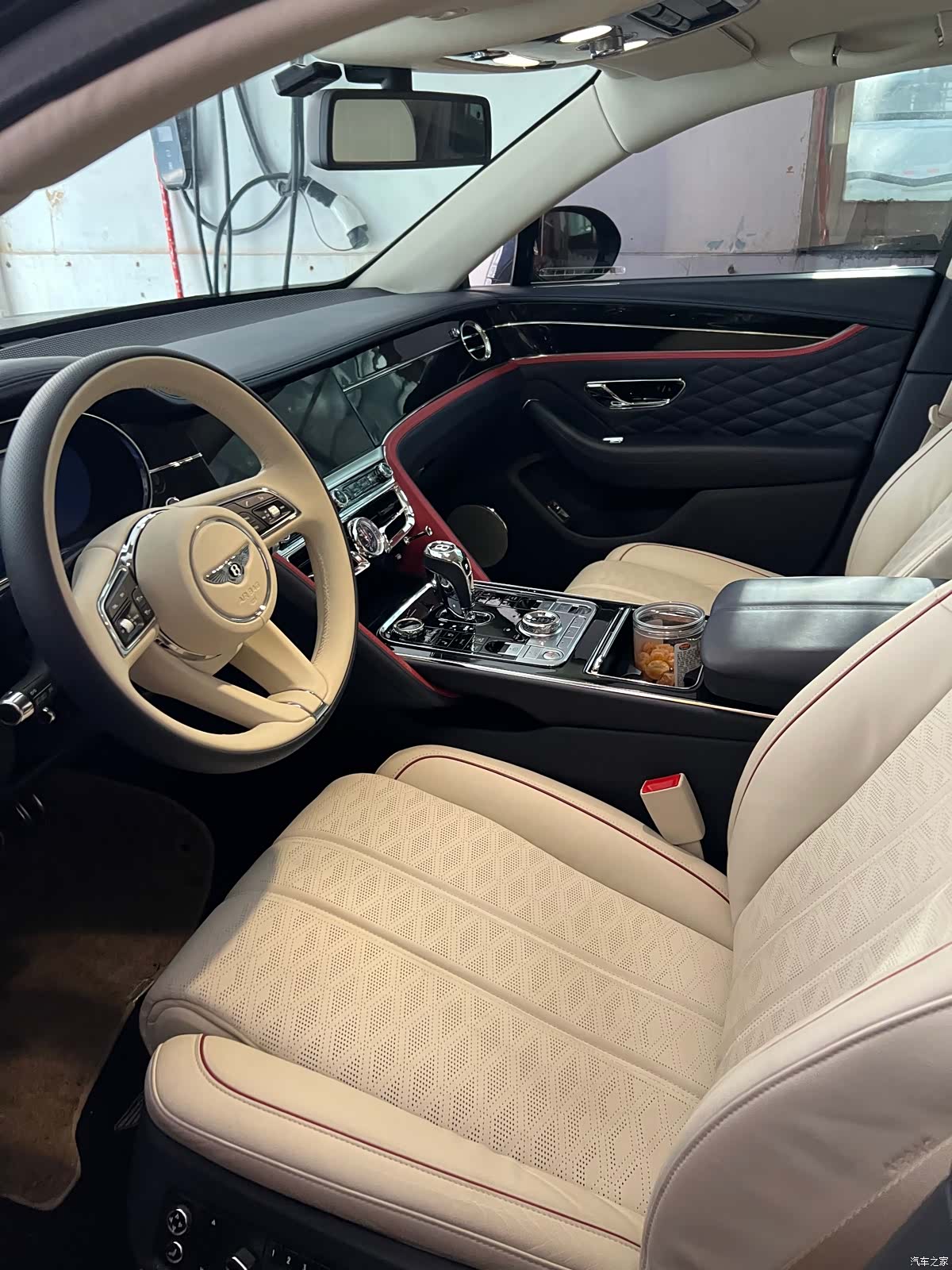 Bentley Flying Spur, 2014 10