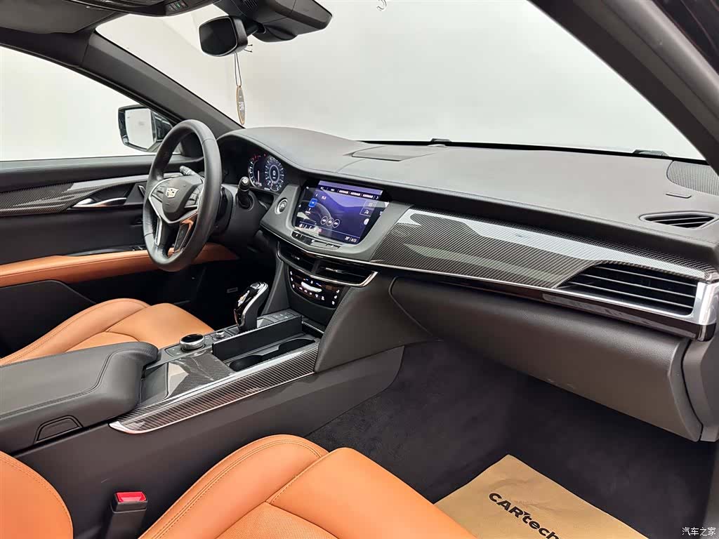 Cadillac CT6, 2021 11