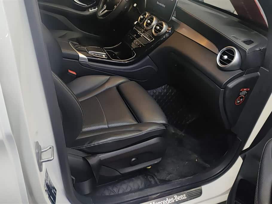 Mercedes-Benz GLC Mercedes-Benz GLC