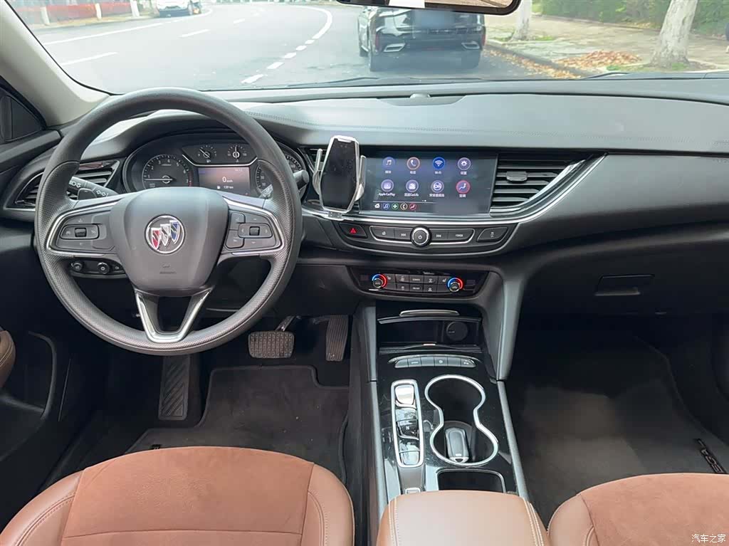 Buick Regal, 2023 10
