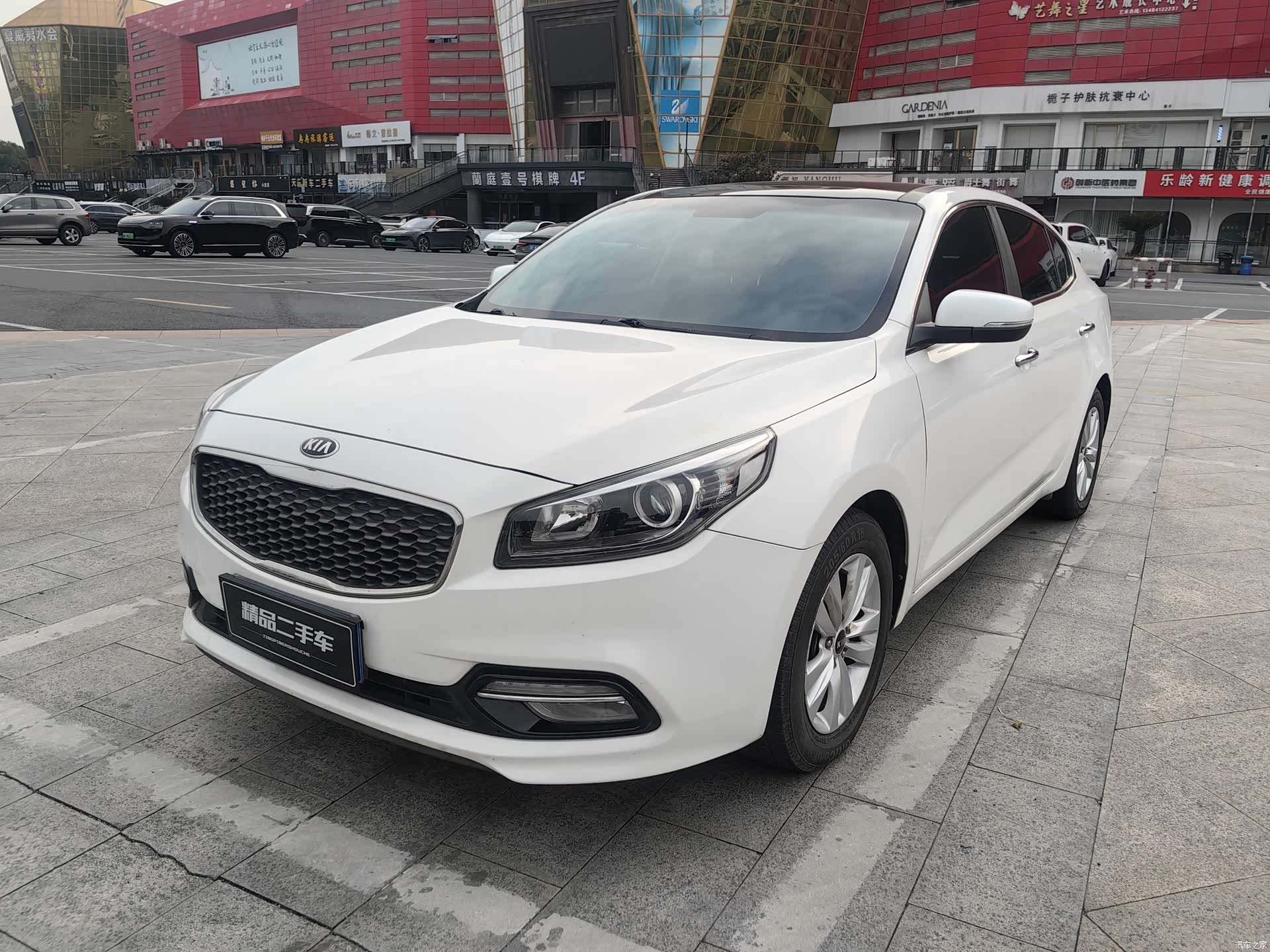 Kia K4, 2015 1