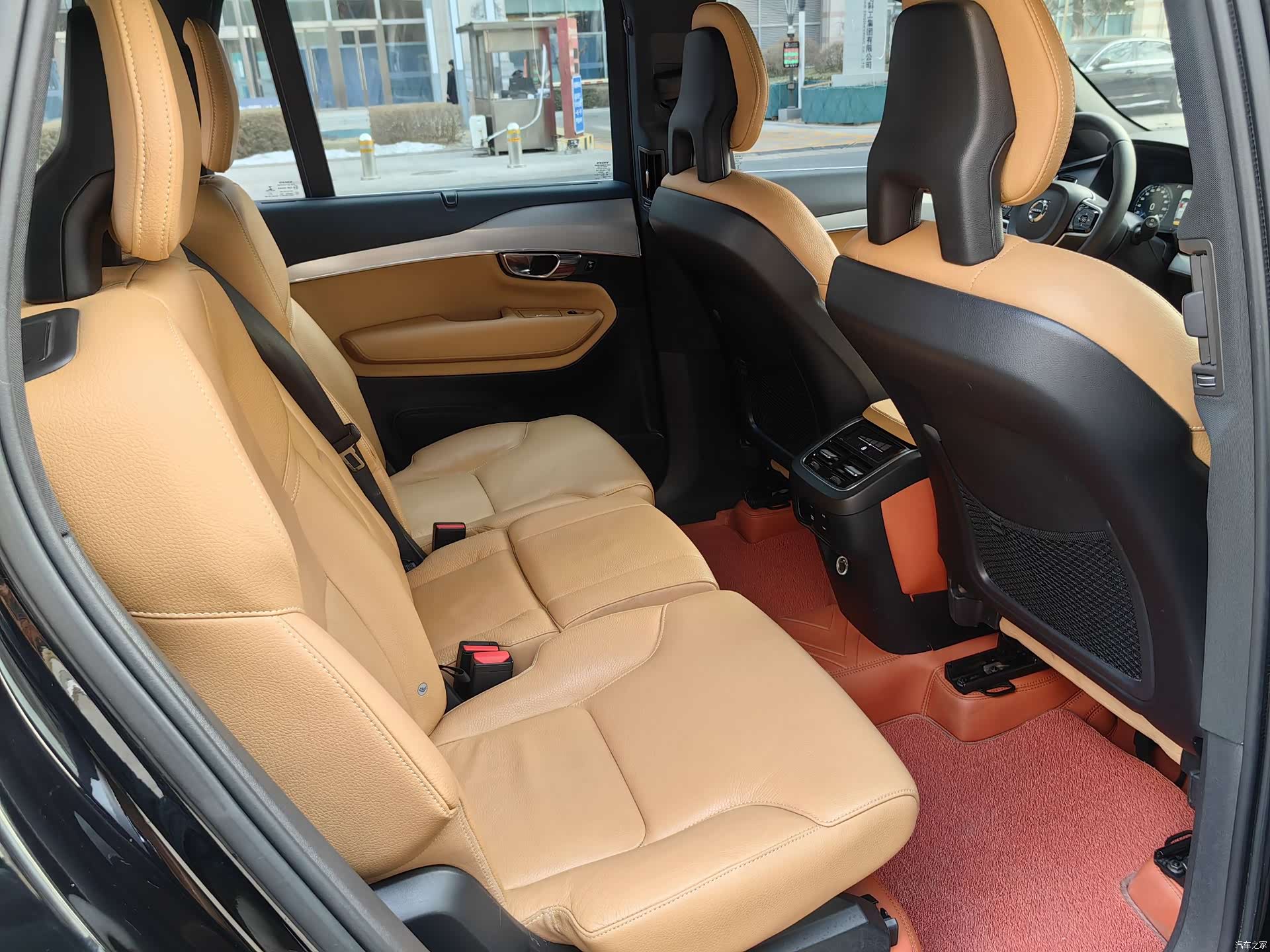 Volvo XC90, 2018 17