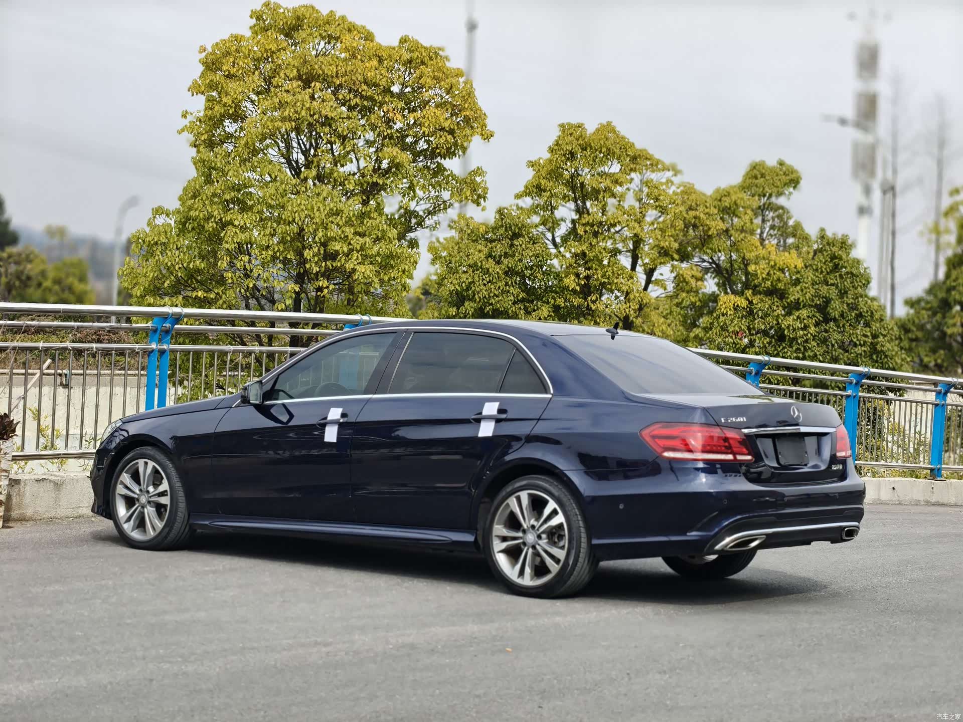Mercedes-Benz E-Class, 2016 6