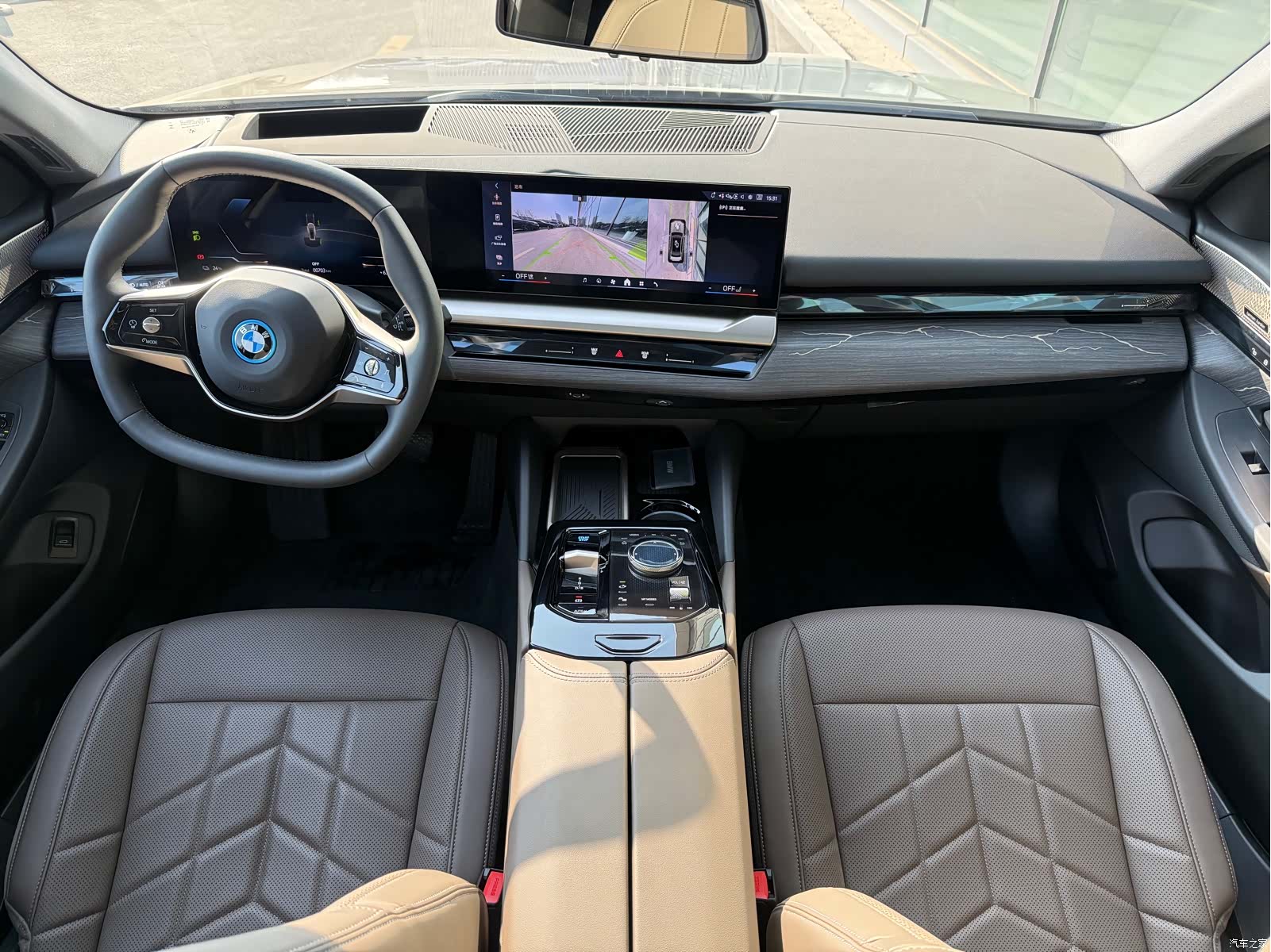 BMW i5, 2026 10