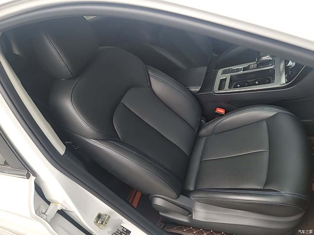 Roewe RX5, 2023 25
