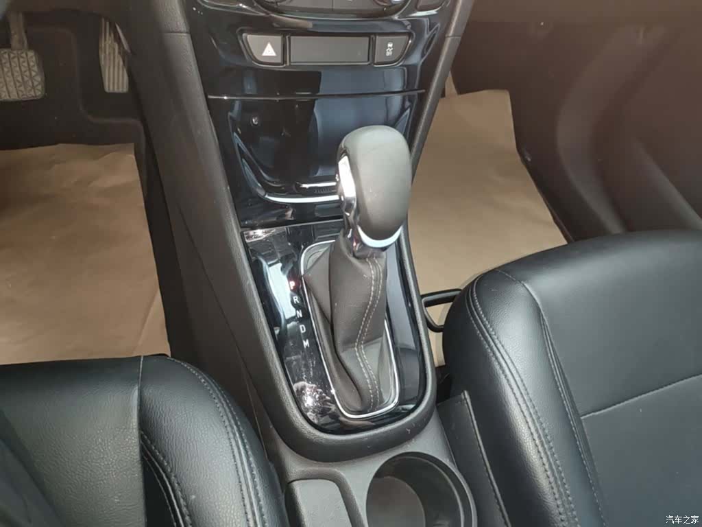 Buick Encore, 2017 14