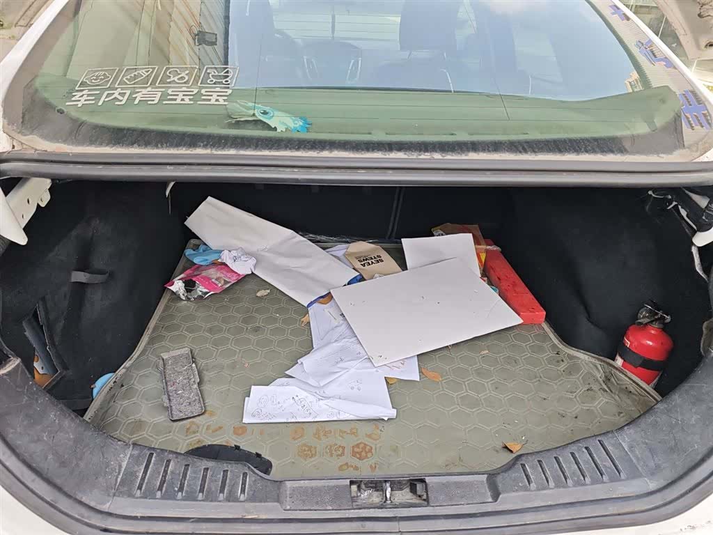 Ford Focus, 2015 19