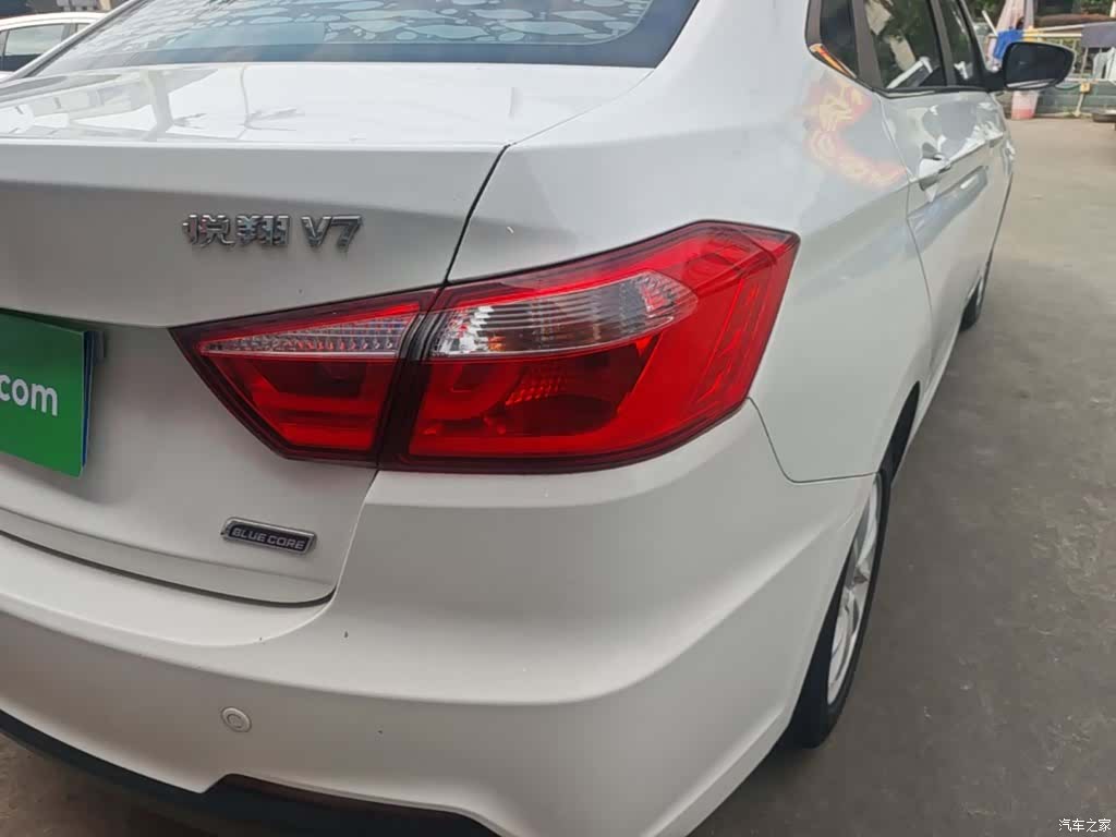 Changan V7, 2017 8