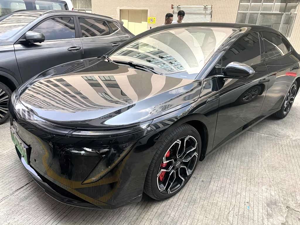 Nissan N7