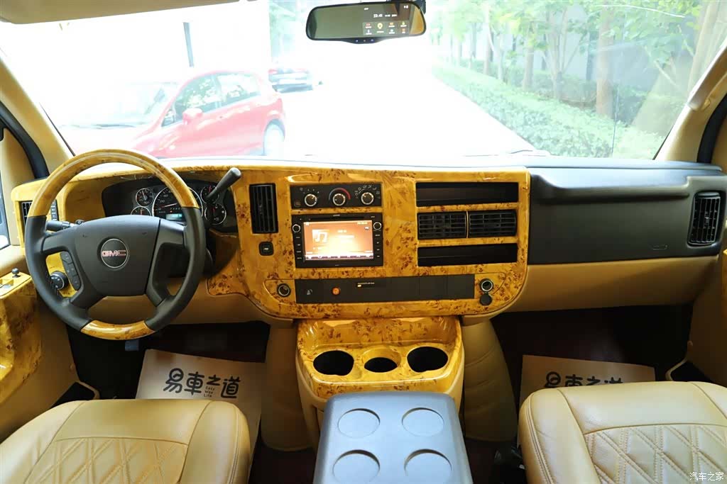 GMC SAVANA, 2020 13