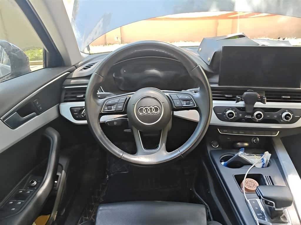 Audi A4L, 2023 3