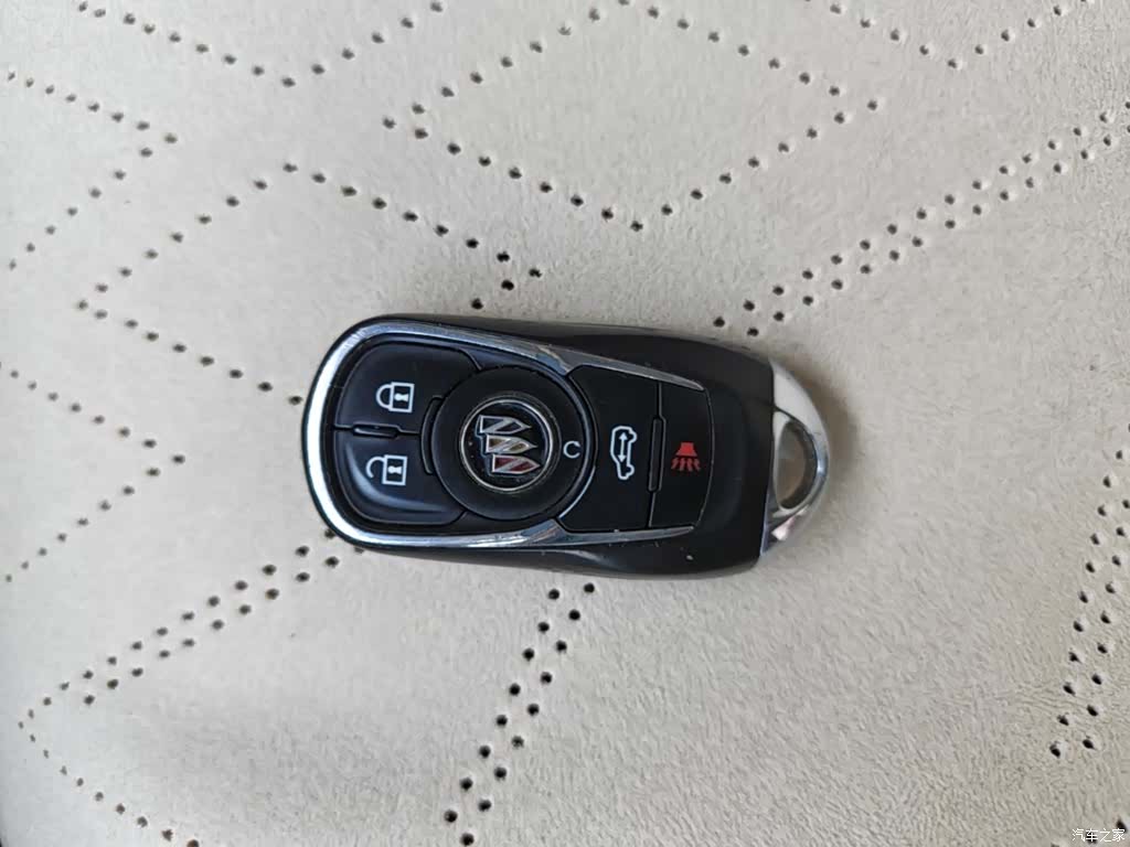 Buick GL8, 2021 9