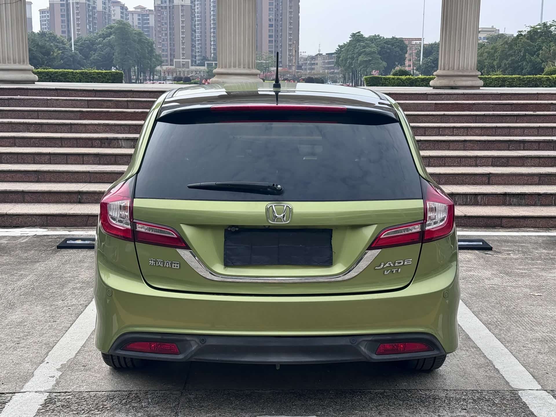 Honda Jade, 2016 9
