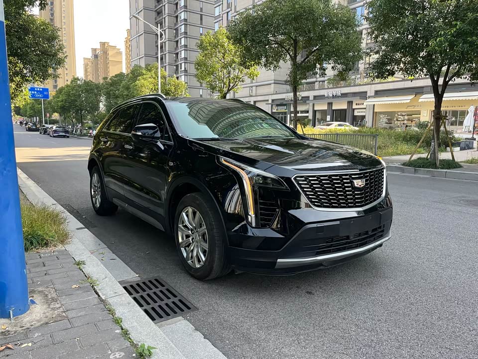 Cadillac XT4