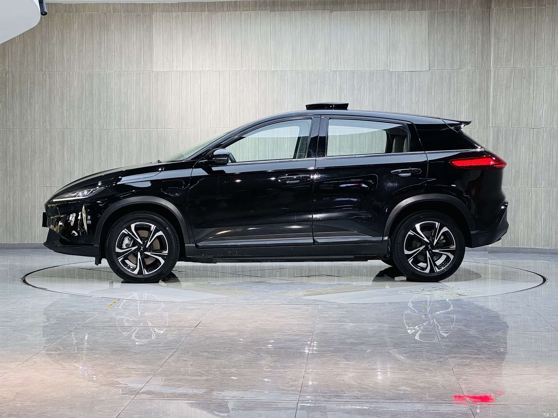 Xpeng G3, 2021 3
