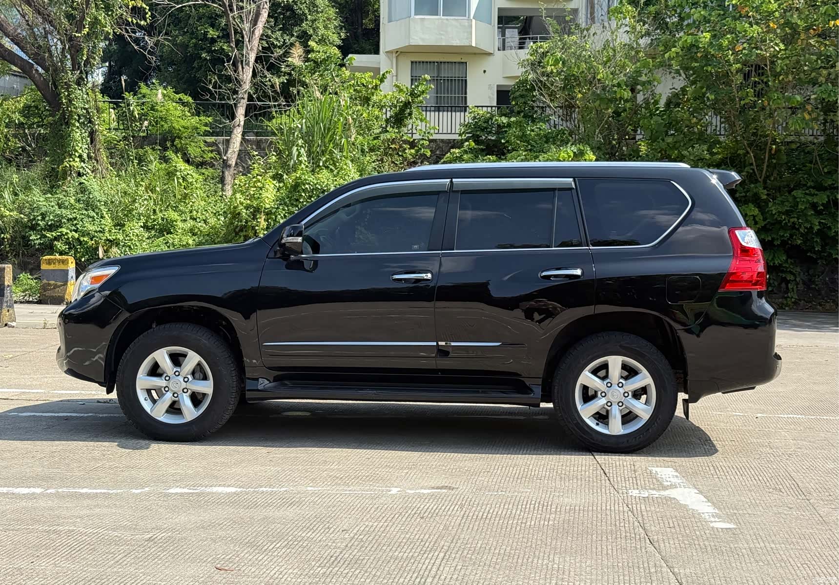 Lexus GX, 2012 3
