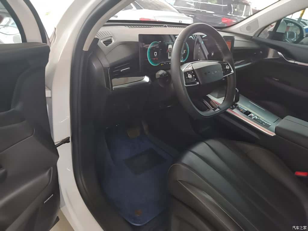 Roewe RX5, 2023 16