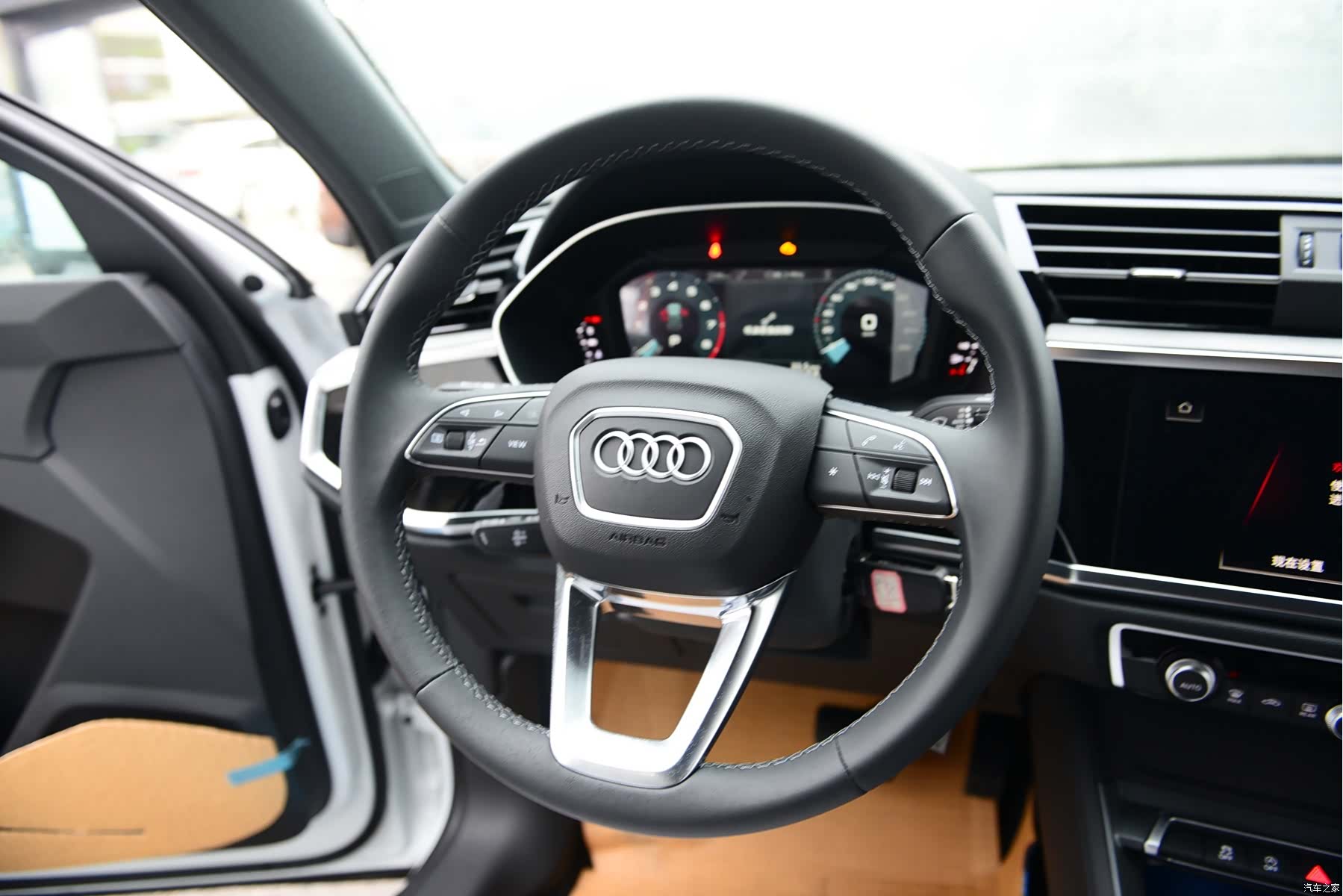 Audi Q3, 2024 19