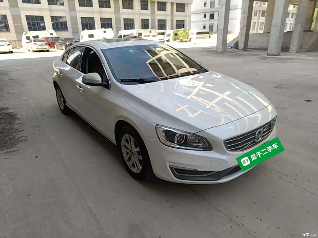 Volvo S60, 2017 4