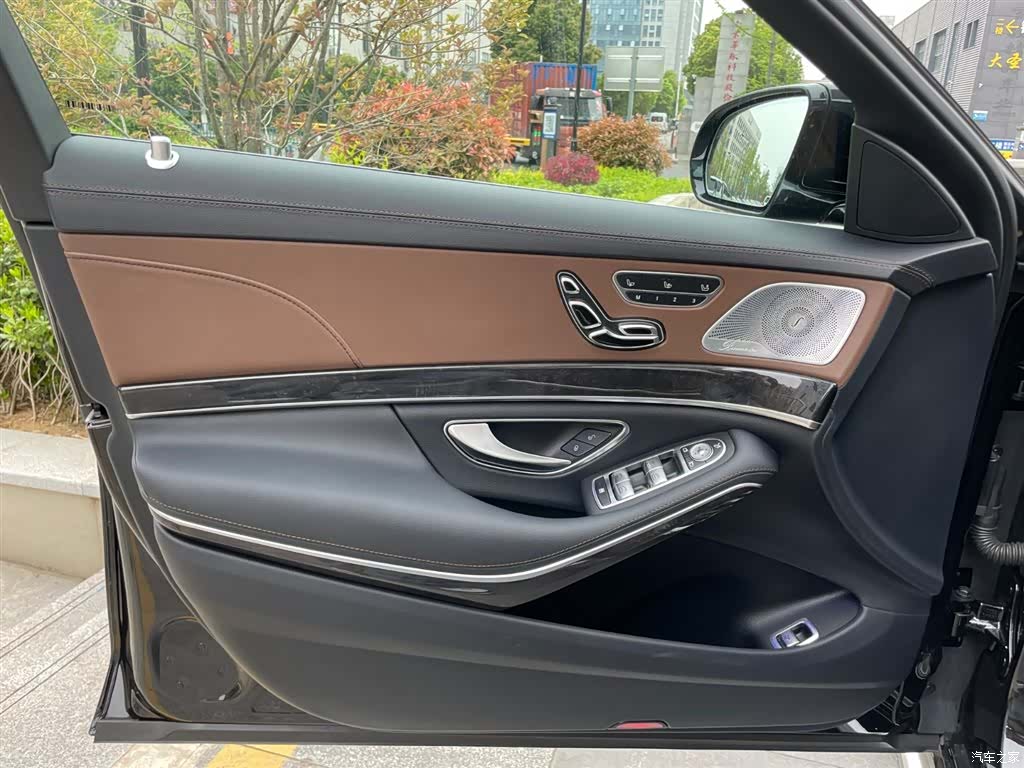 Mercedes-Benz S-Class, 2019 10