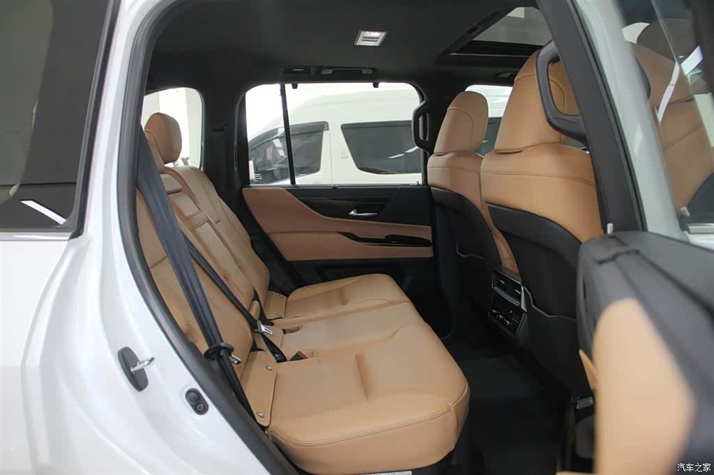 Lexus LX, 2023 9