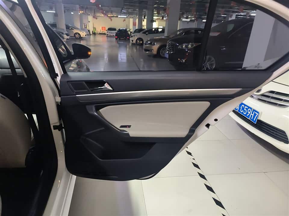 Volkswagen Lavida Volkswagen Lavida