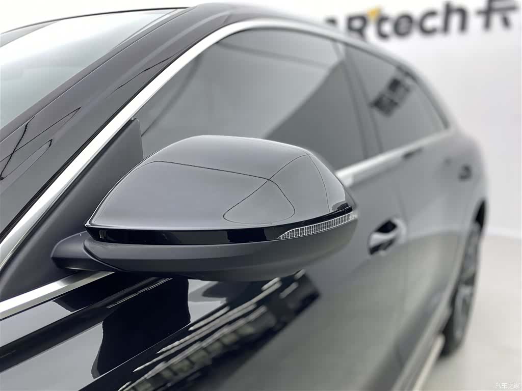 Audi Q8, 2022 28