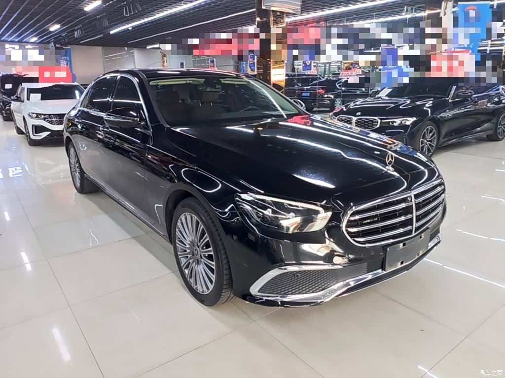 Mercedes-Benz E-Class, 2023 4