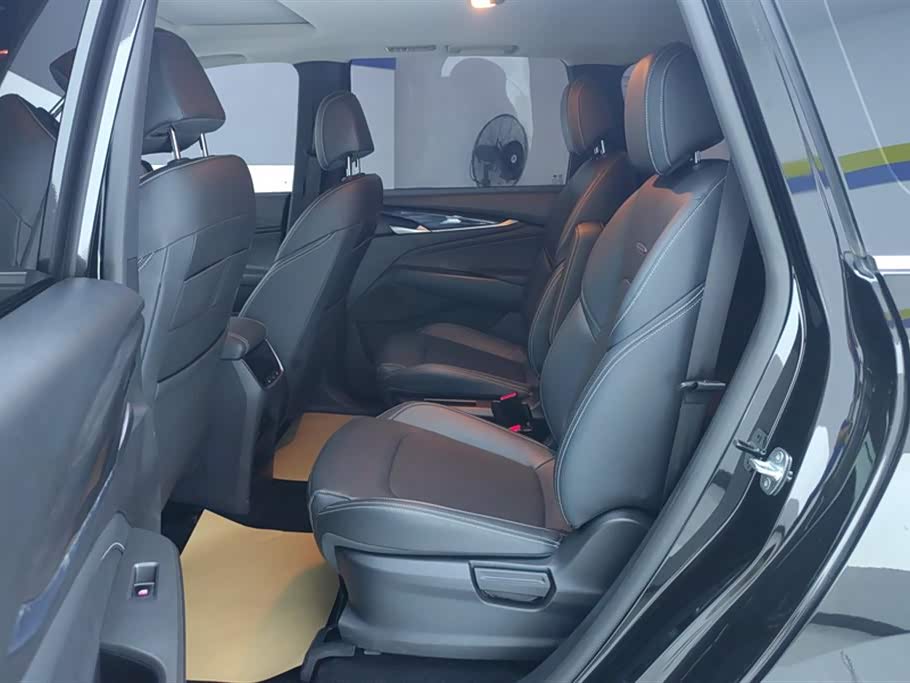 MAXUS Chase G50