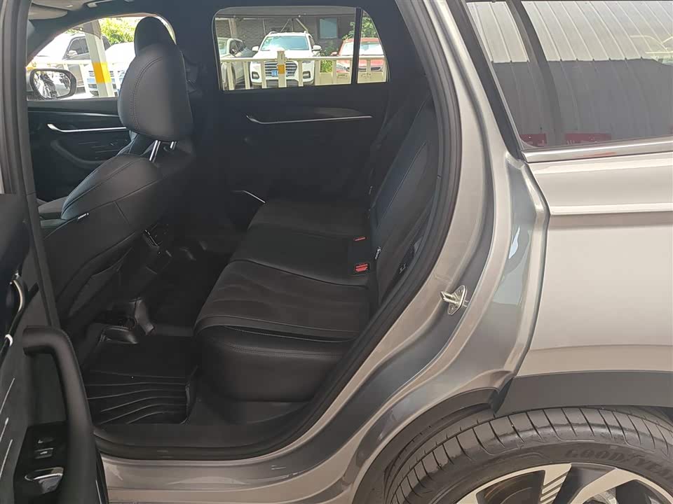 Geely Monjaro