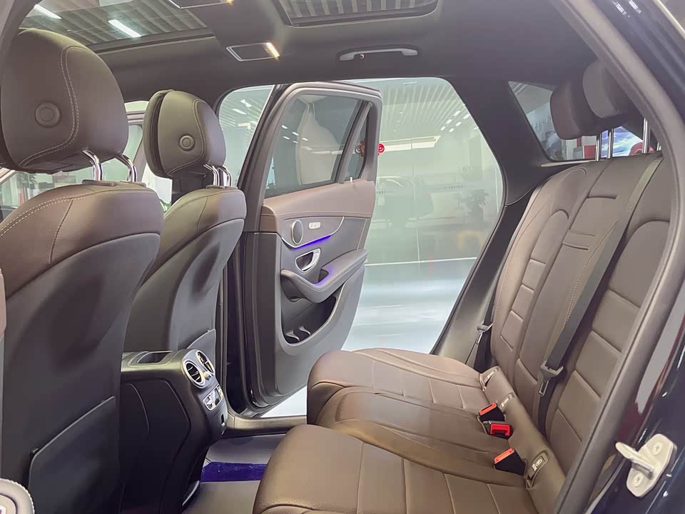 Mercedes-Benz GLC Mercedes-Benz GLC