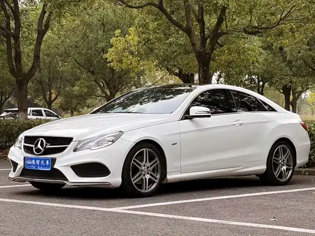 Mercedes-Benz E-Class 2016 — купить из Китая под заказ