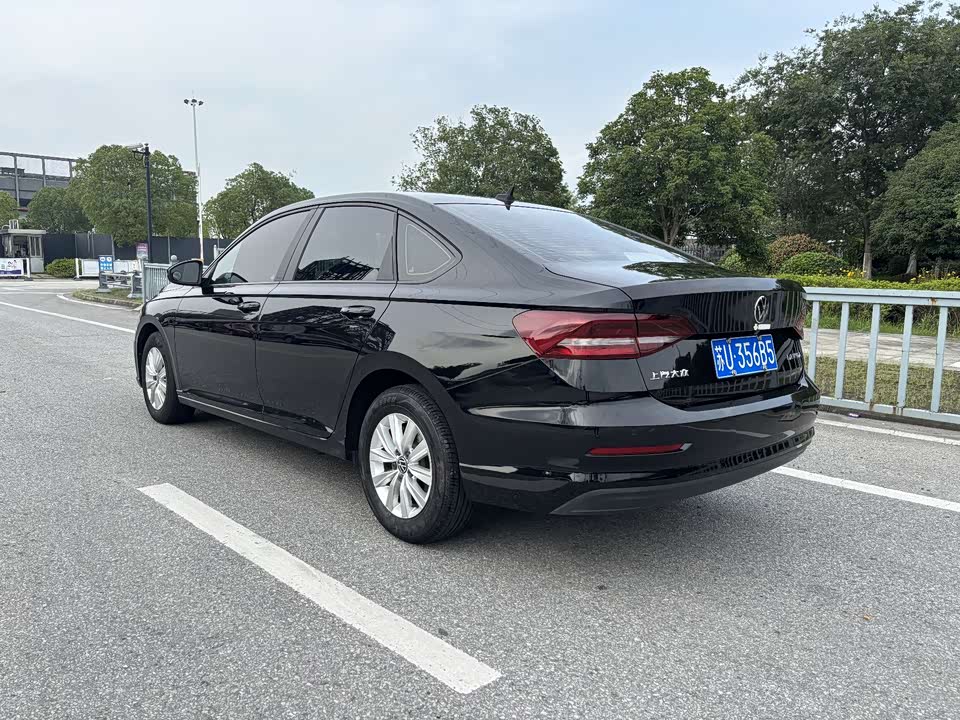 Volkswagen Lavida