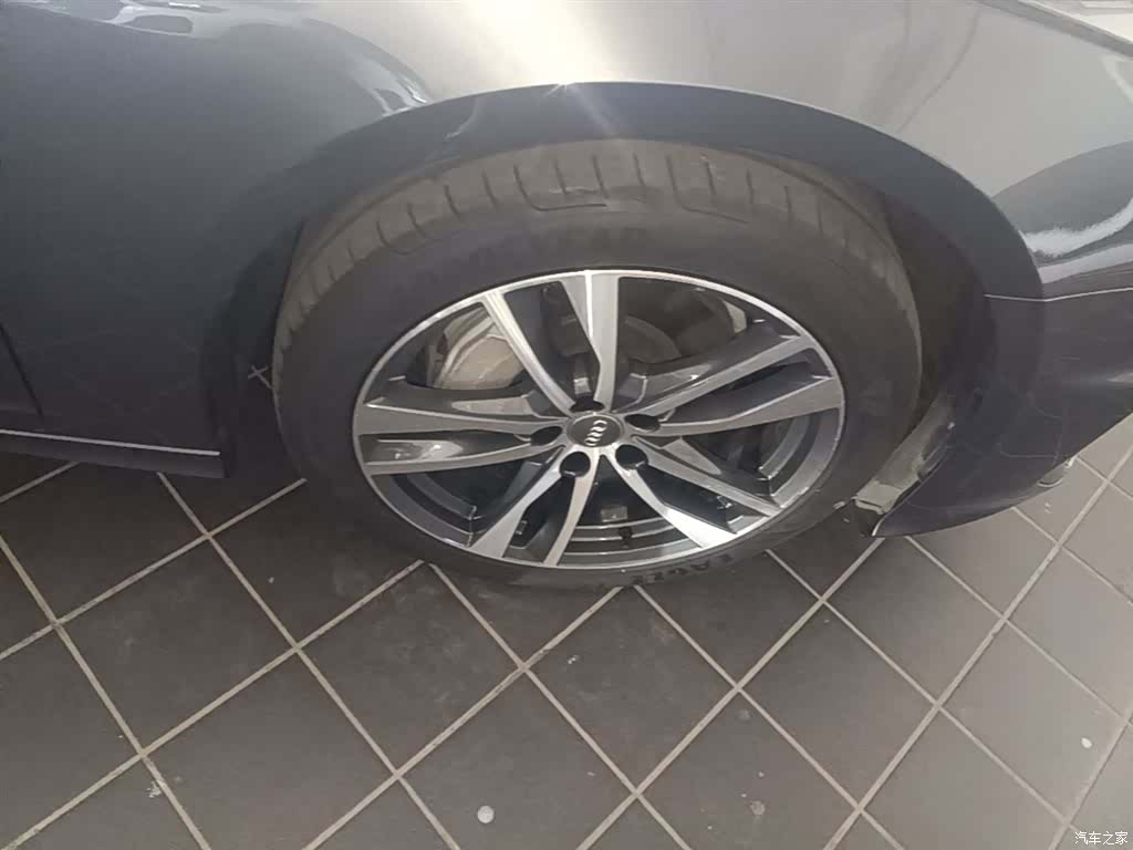 Audi A6L, 2019 14