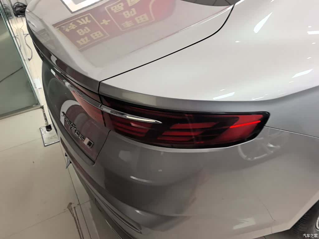 Geely Preface, 2022 8
