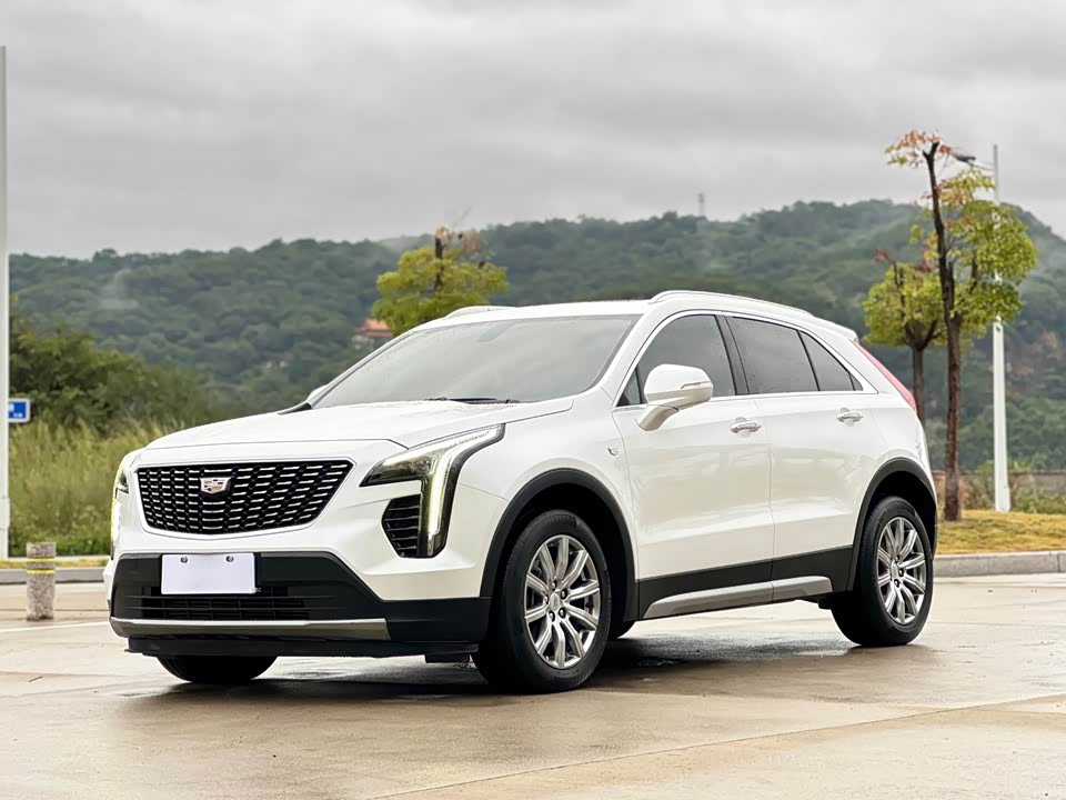 Cadillac XT4
