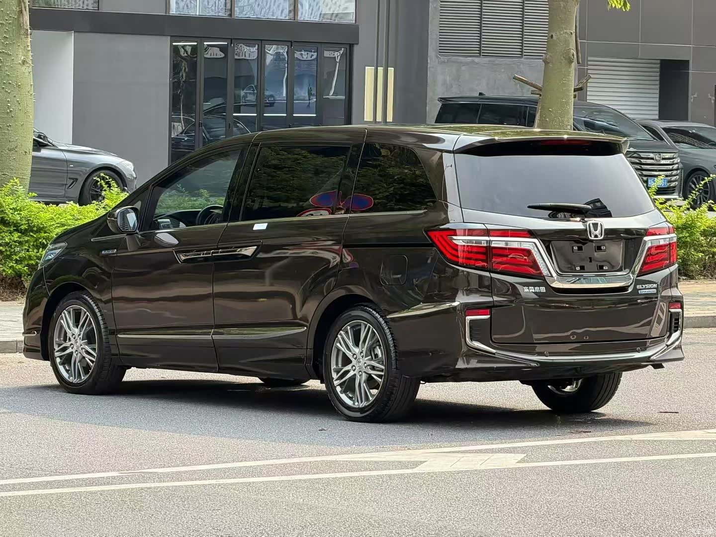 Honda Elysion, 2021 7