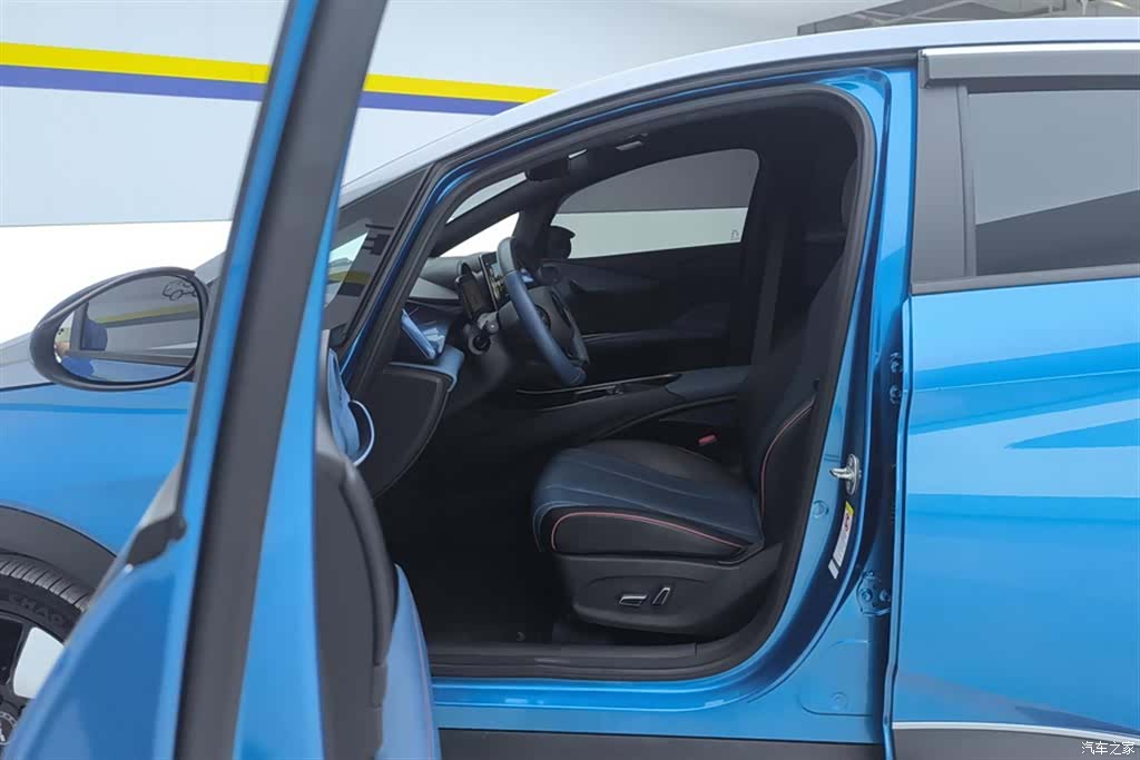BYD Dolphin, 2022 9