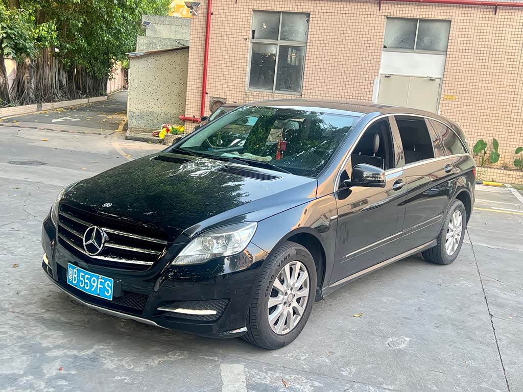 Mercedes-Benz R