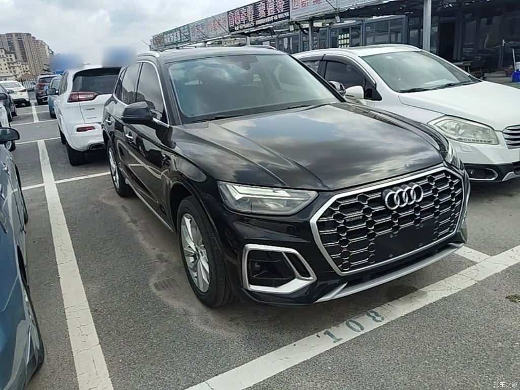 Audi Q5L, 2021 4