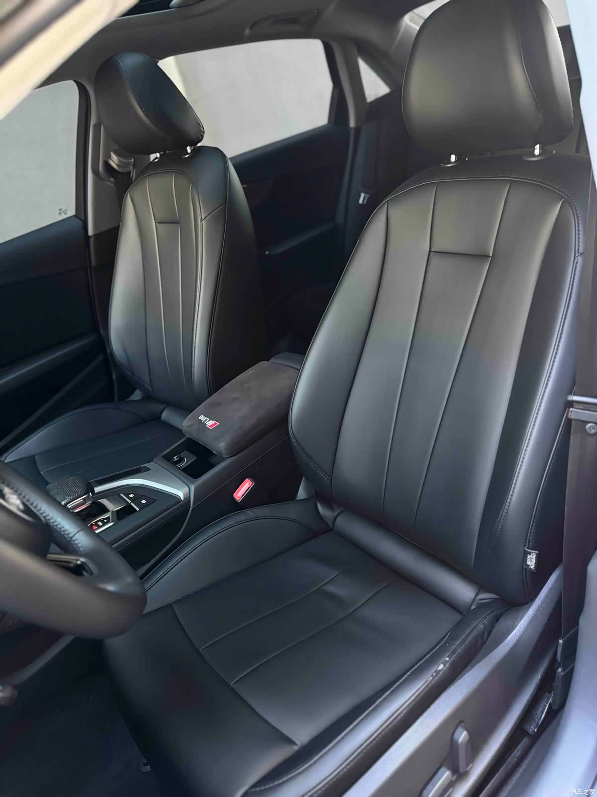 Audi A4L, 2018 9