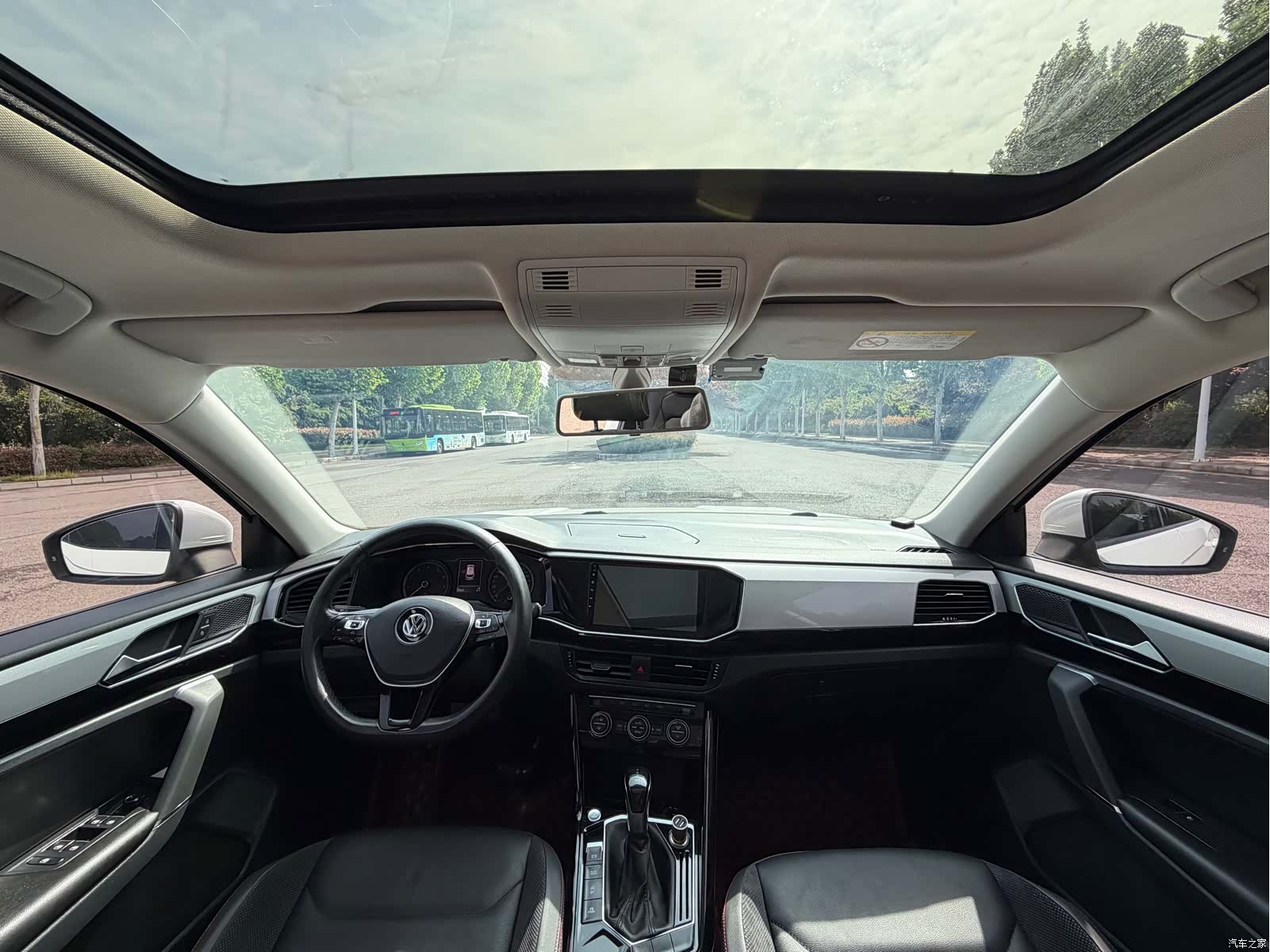 Volkswagen Tayron, 2019 все фото