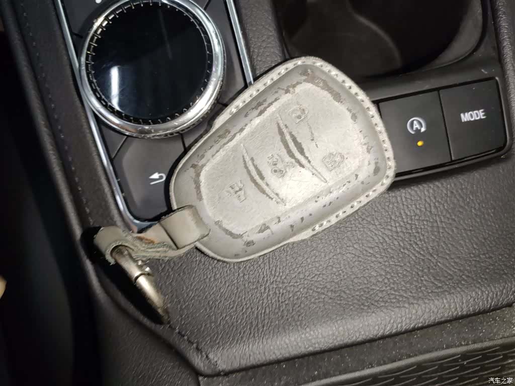 Cadillac XT4, 2019 9