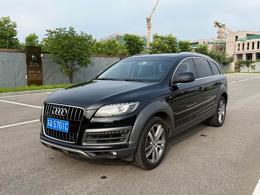 Audi Q7 2015, фото 1