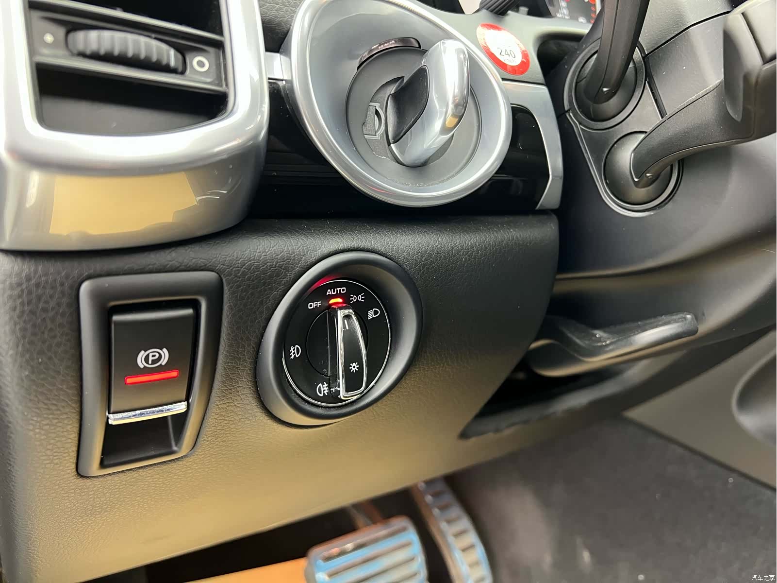 Porsche Cayenne, 2017 все фото