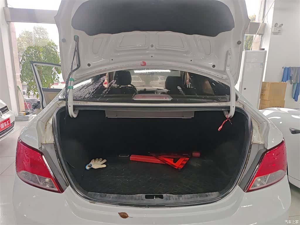 Hyundai GLX, 2014 19