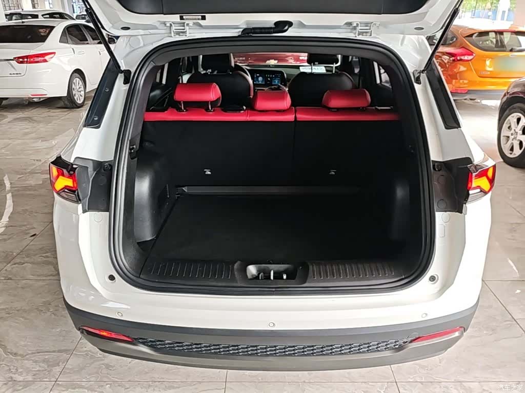 Changan CS35, 2024 19