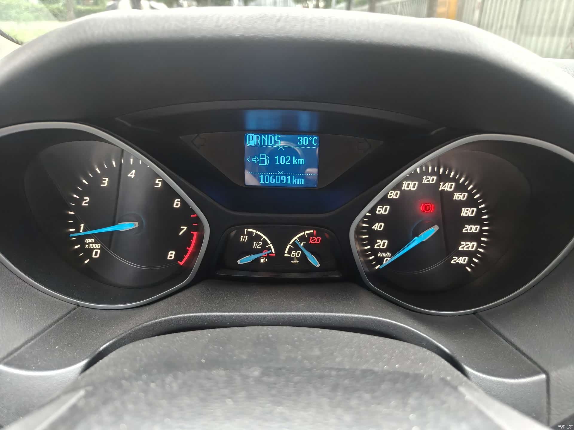 Ford Focus, 2014 11
