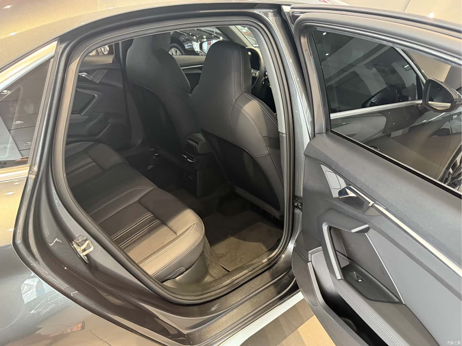 Audi A3, 2023 10